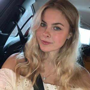 Meet your Posher, Katia